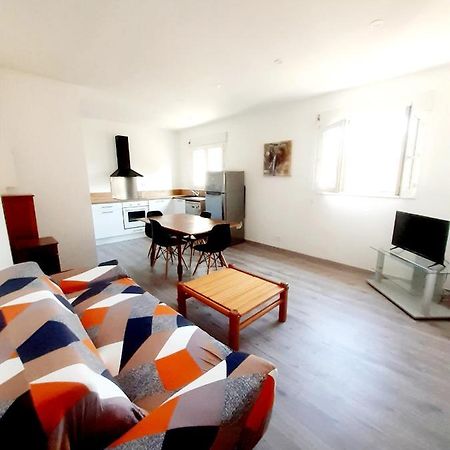 Appartement 45M2 Parking Gratuit En Plein Centre Ville Valras-Plage Luaran gambar