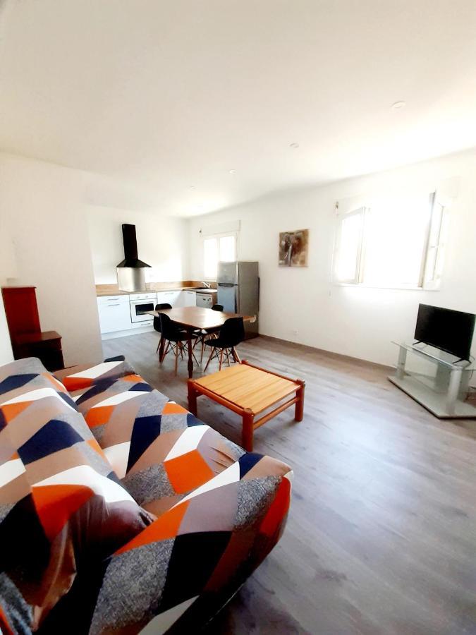Appartement 45M2 Parking Gratuit En Plein Centre Ville Valras-Plage Luaran gambar