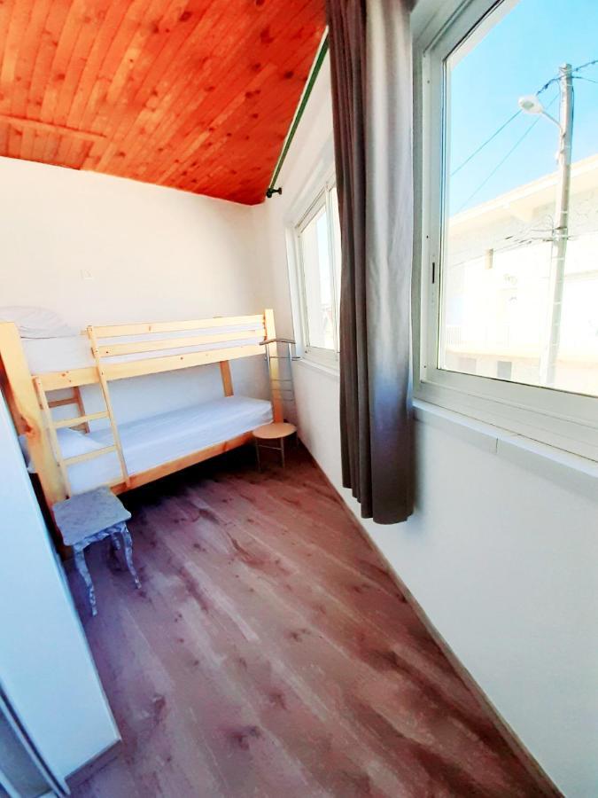 Appartement 45M2 Parking Gratuit En Plein Centre Ville Valras-Plage Luaran gambar